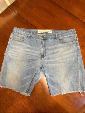 Barbell Apparel Shorts Mens Sz 38 X 9 Jorts Denim Shorts Cut Offs Raw Edge Gym